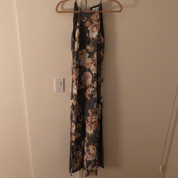 Privacy Please Gray Floral Maxi Dress - Picture 4 of 6